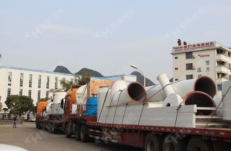 桂林鸿程2020年首台磨粉机顺利发货