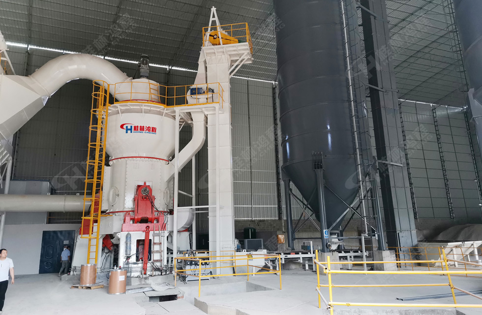 磨石灰石的磨粉机