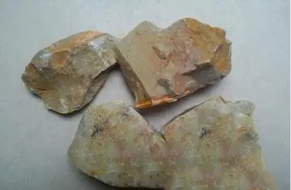 叶腊石磨粉有什么用?叶腊石磨粉设备有哪些? 叶腊石磨粉有什么用?叶腊石磨粉设备有哪些?